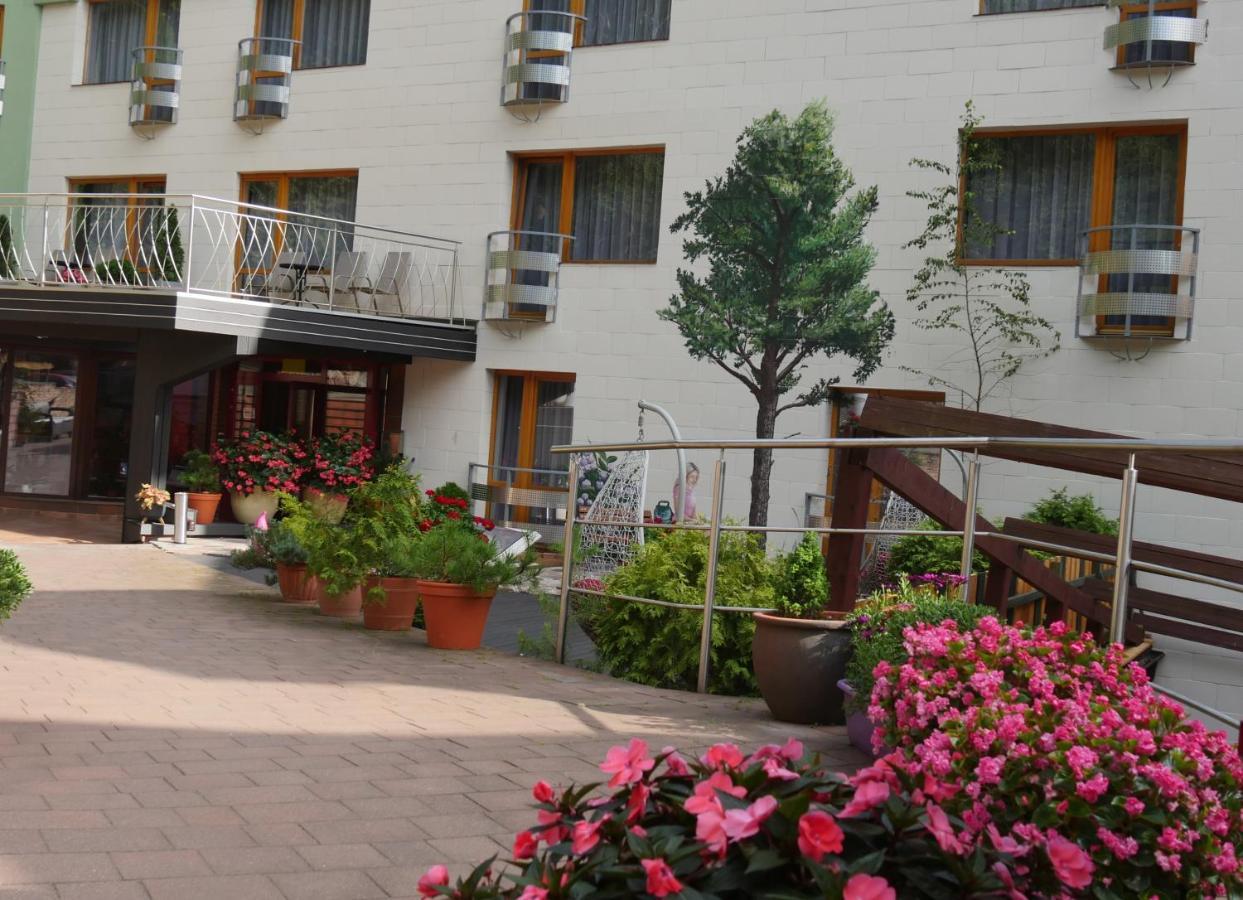 Bed and Breakfast To Tu Мронгово Экстерьер фото
