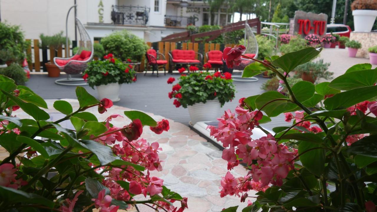 Bed and Breakfast To Tu Мронгово Экстерьер фото