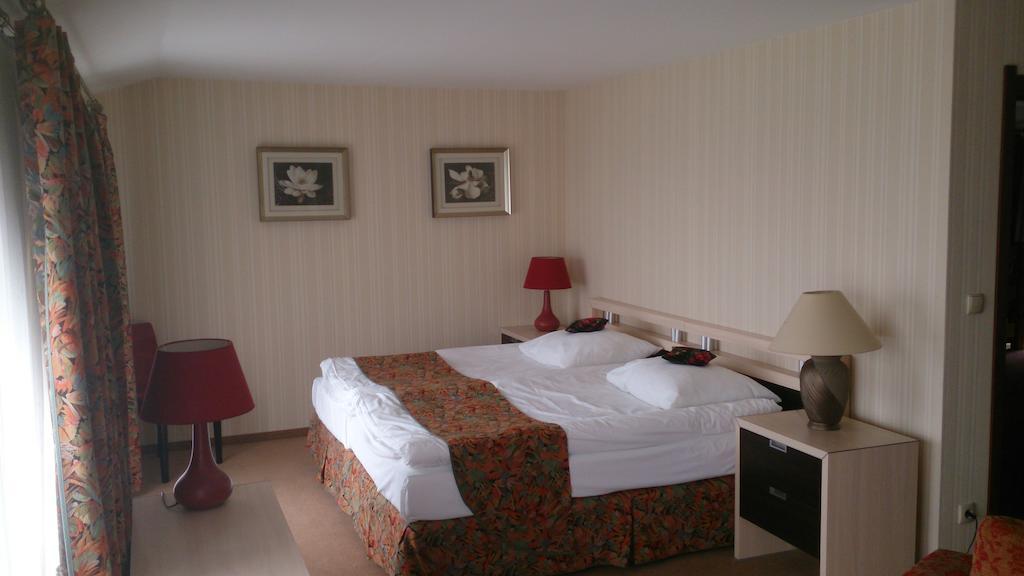 Bed and Breakfast To Tu Мронгово Экстерьер фото